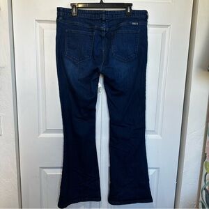 Kancan Mid Rise Flare Petite Jeans Super Dark Wash Size 15/31 KC11254SD-PT